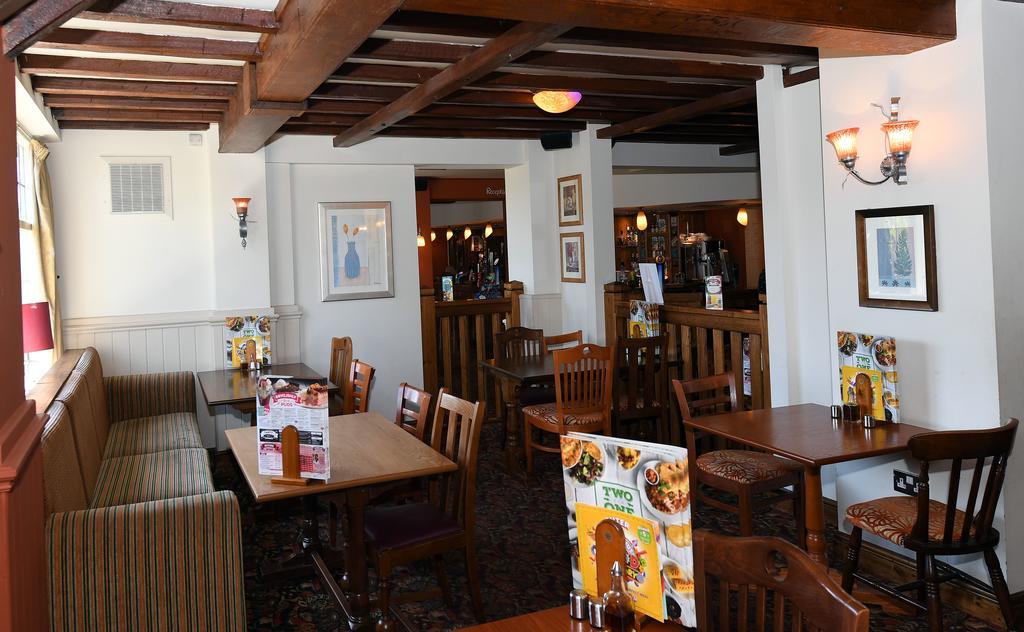 Crown, Droitwich By Marston'S Inns 외부 사진