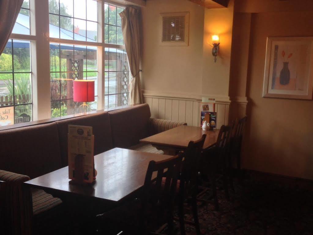 Crown, Droitwich By Marston'S Inns 외부 사진